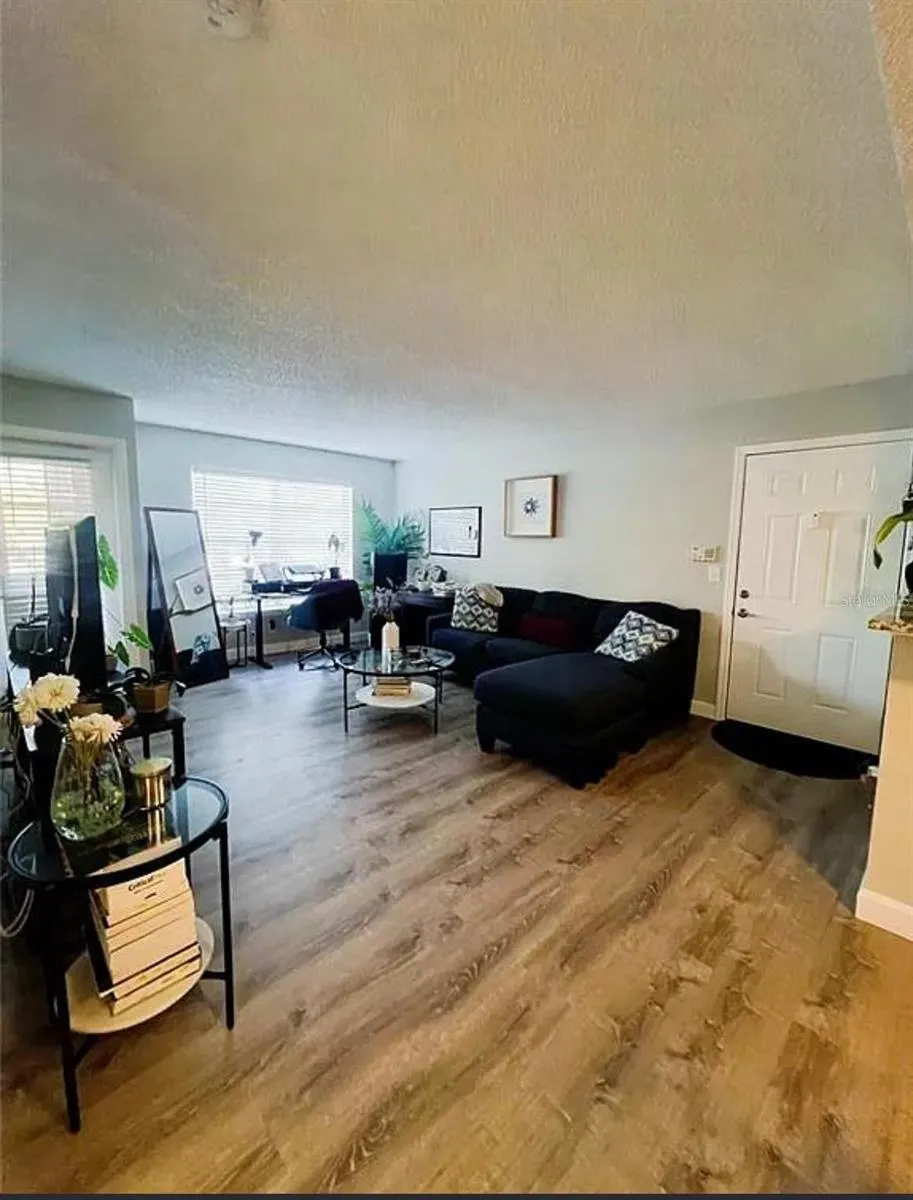 10200 NE GANDY BLVD N #1116, #1116