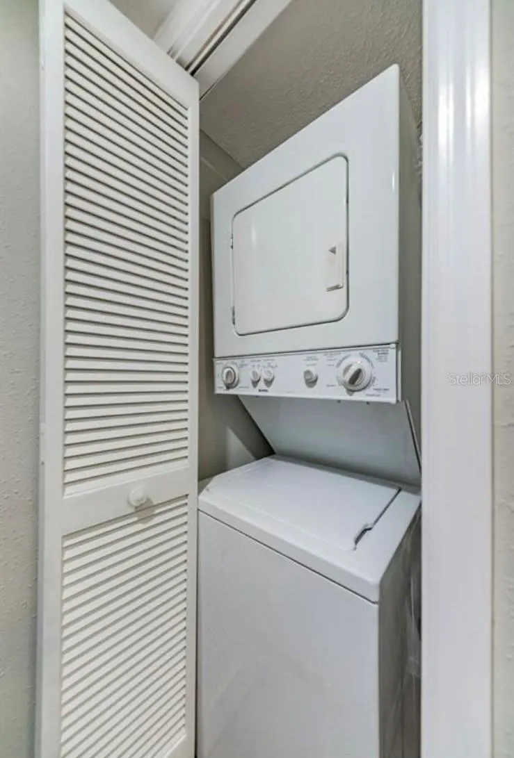 10200 NE GANDY BLVD N #1116, #1116