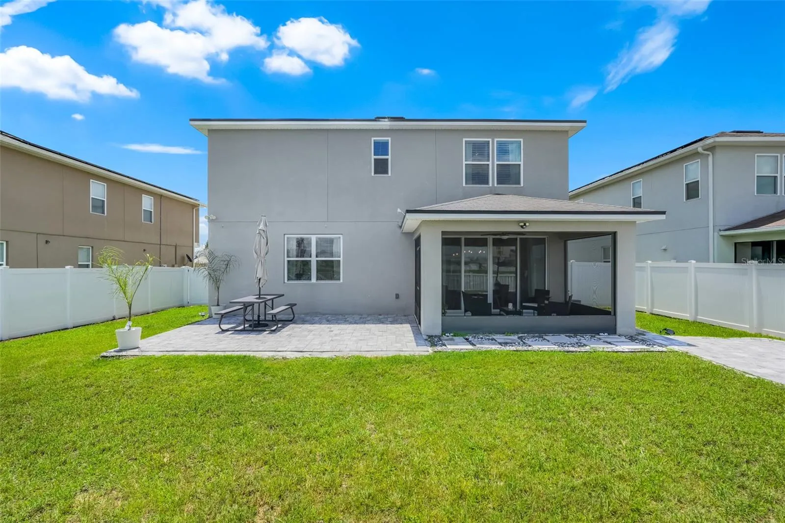 3528 BRISTOL COVE LN