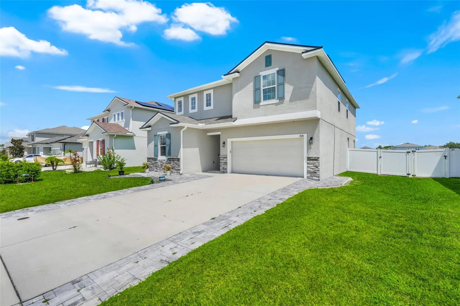 3528 BRISTOL COVE LN