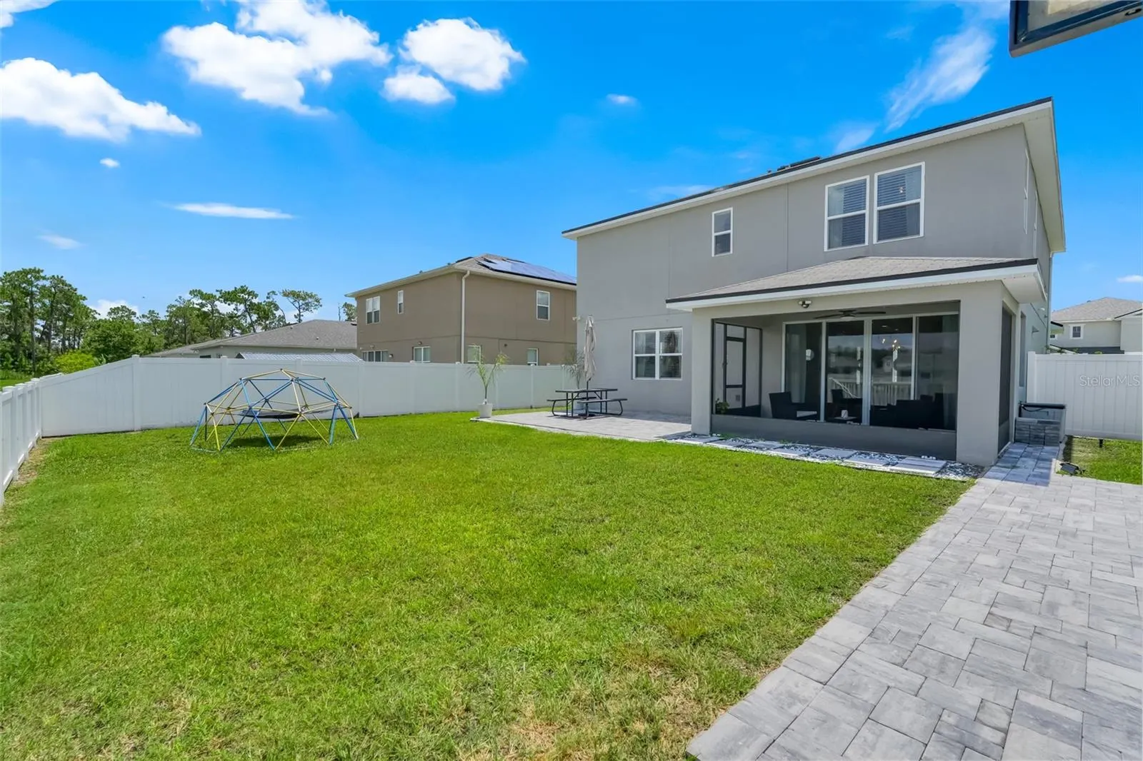 3528 BRISTOL COVE LN