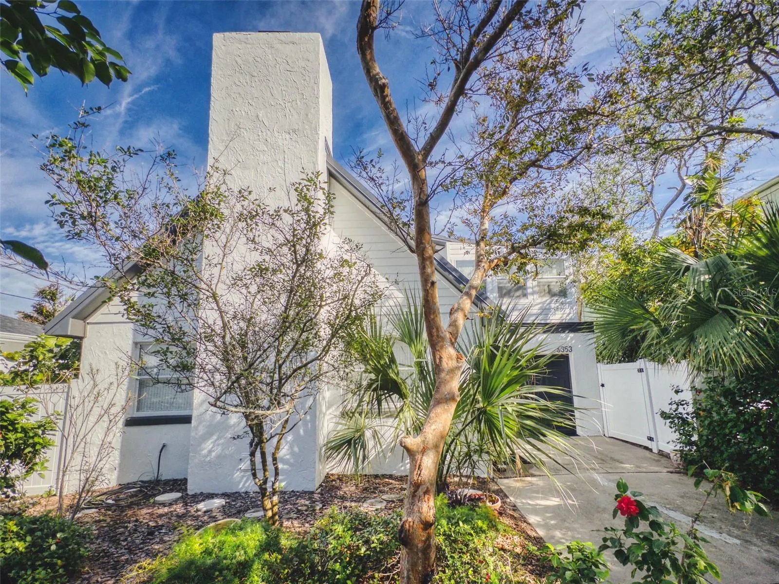 6353 RIVER RD