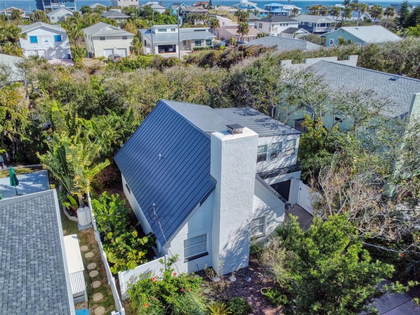 6353 RIVER RD
