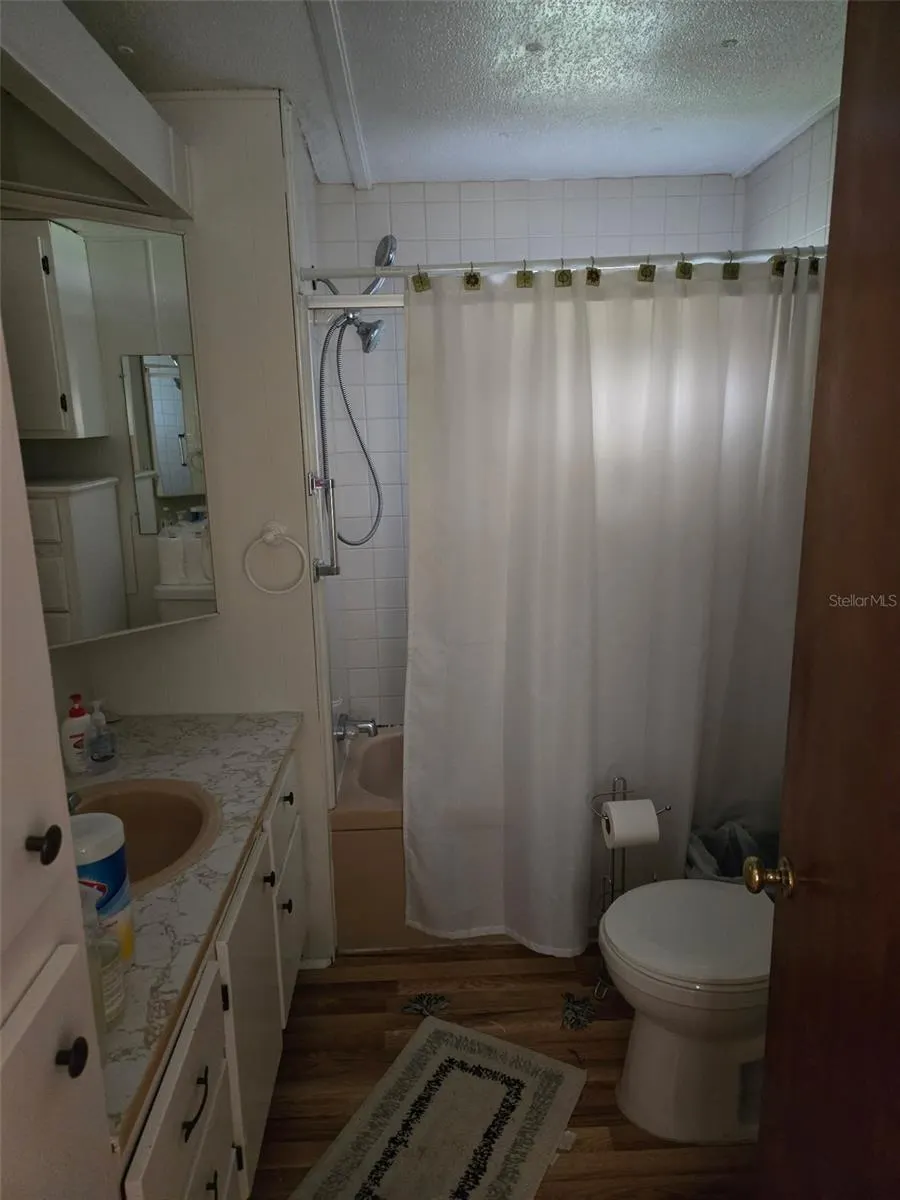 585 SKY HARBOR DR #418, #418