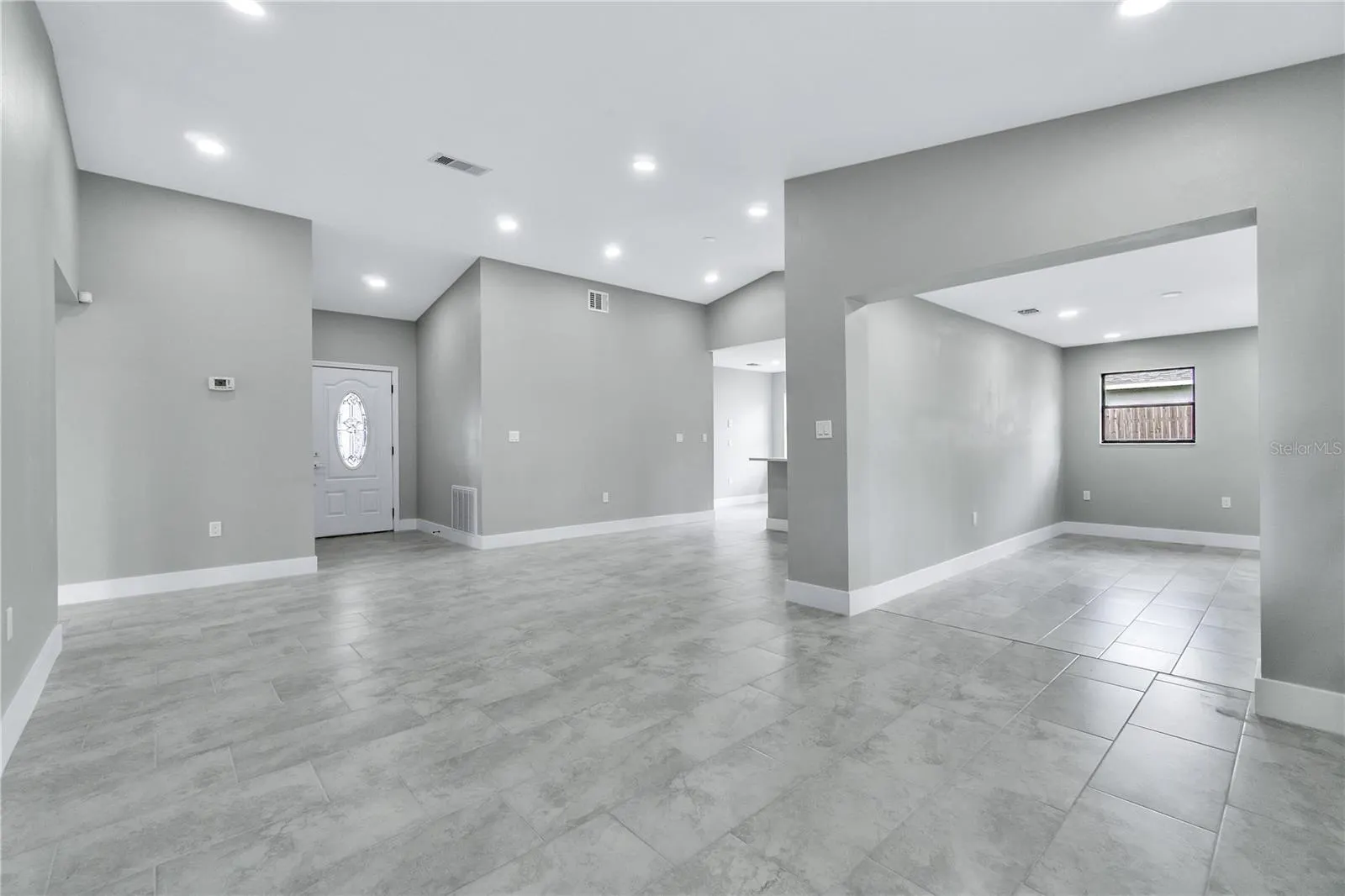 2679 FOREST VIEW LN