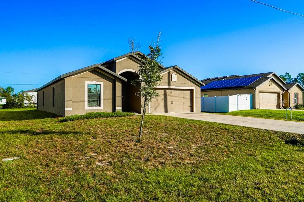 207 GOLDENROD LN