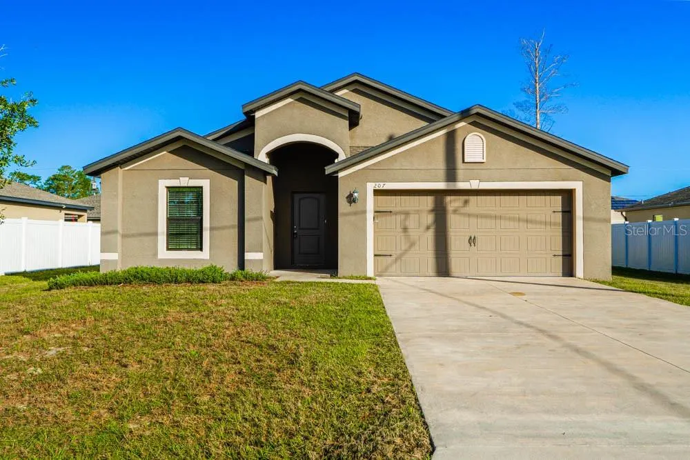 207 GOLDENROD LN