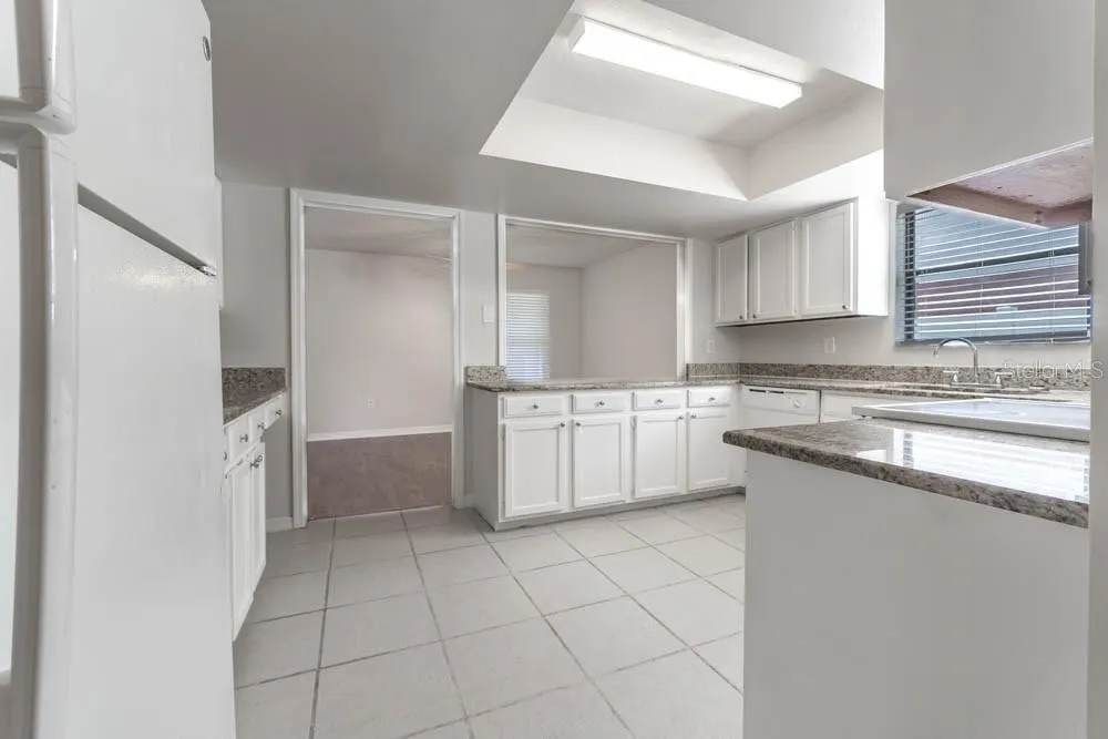 709 DEL RIO WAY