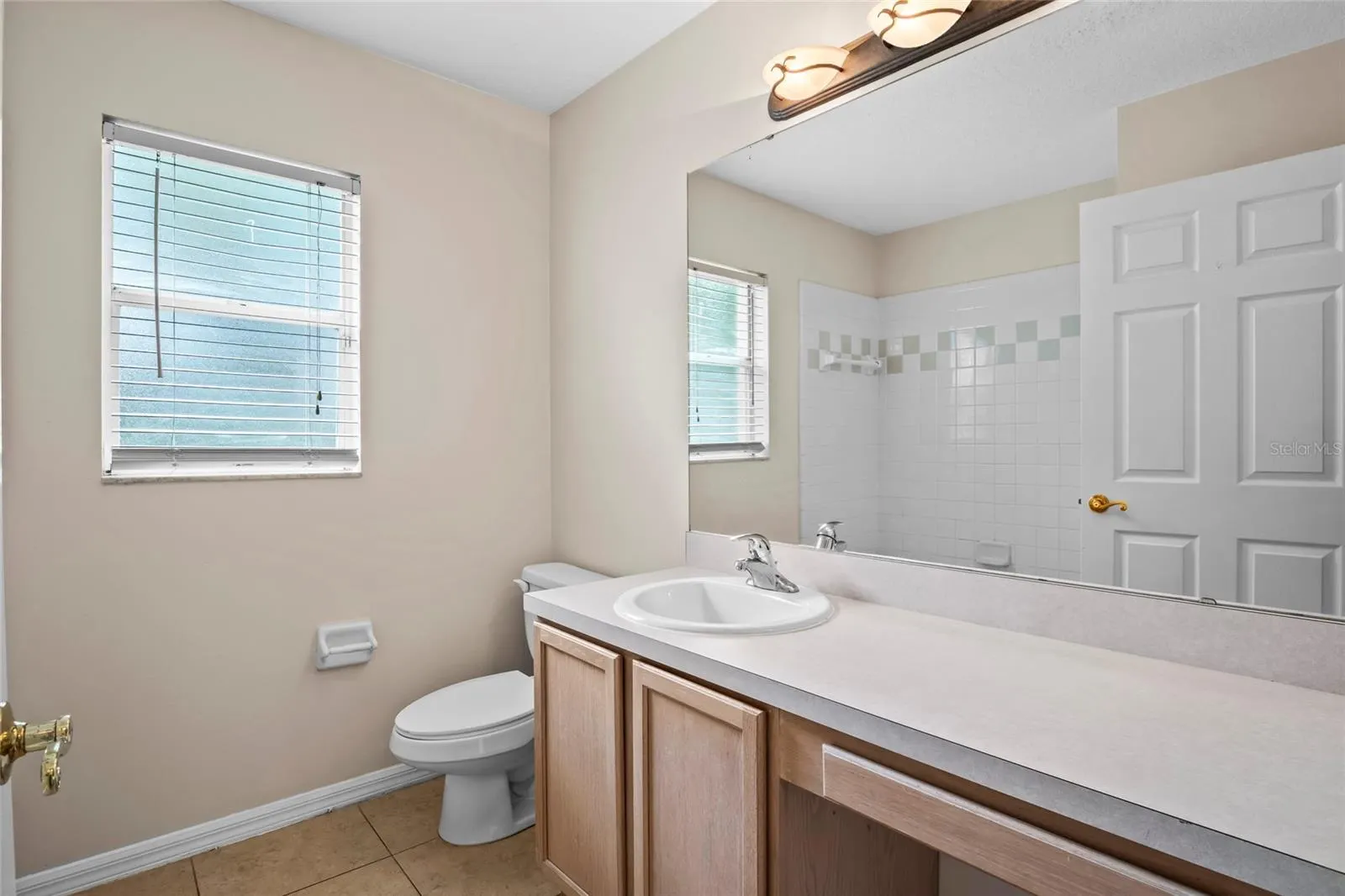 204 BAYPOINT DR