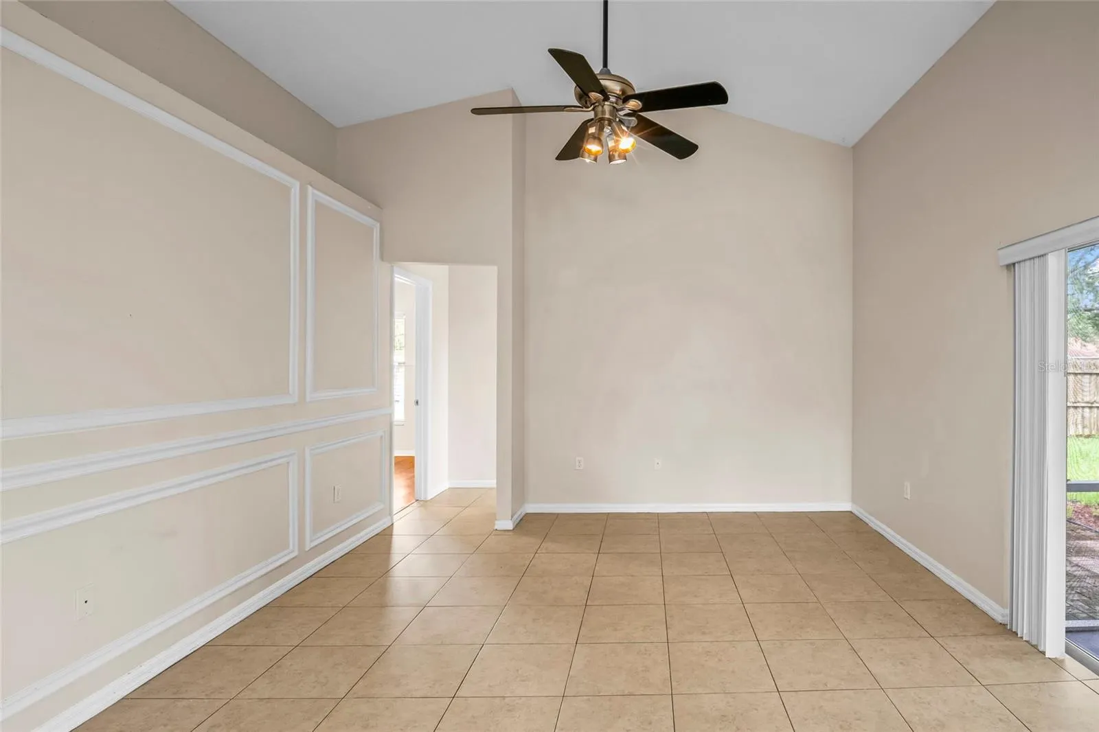 204 BAYPOINT DR