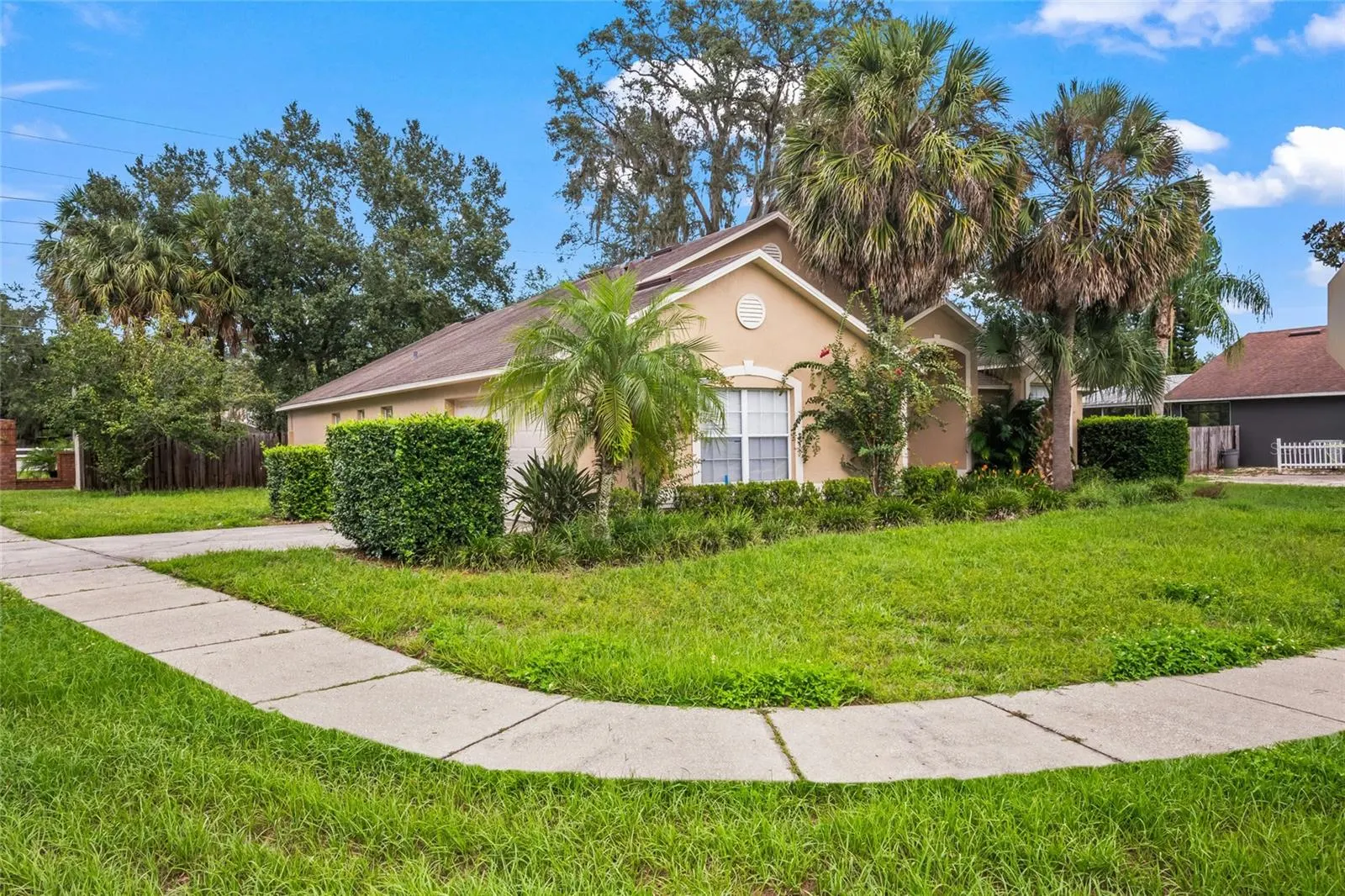 204 BAYPOINT DR