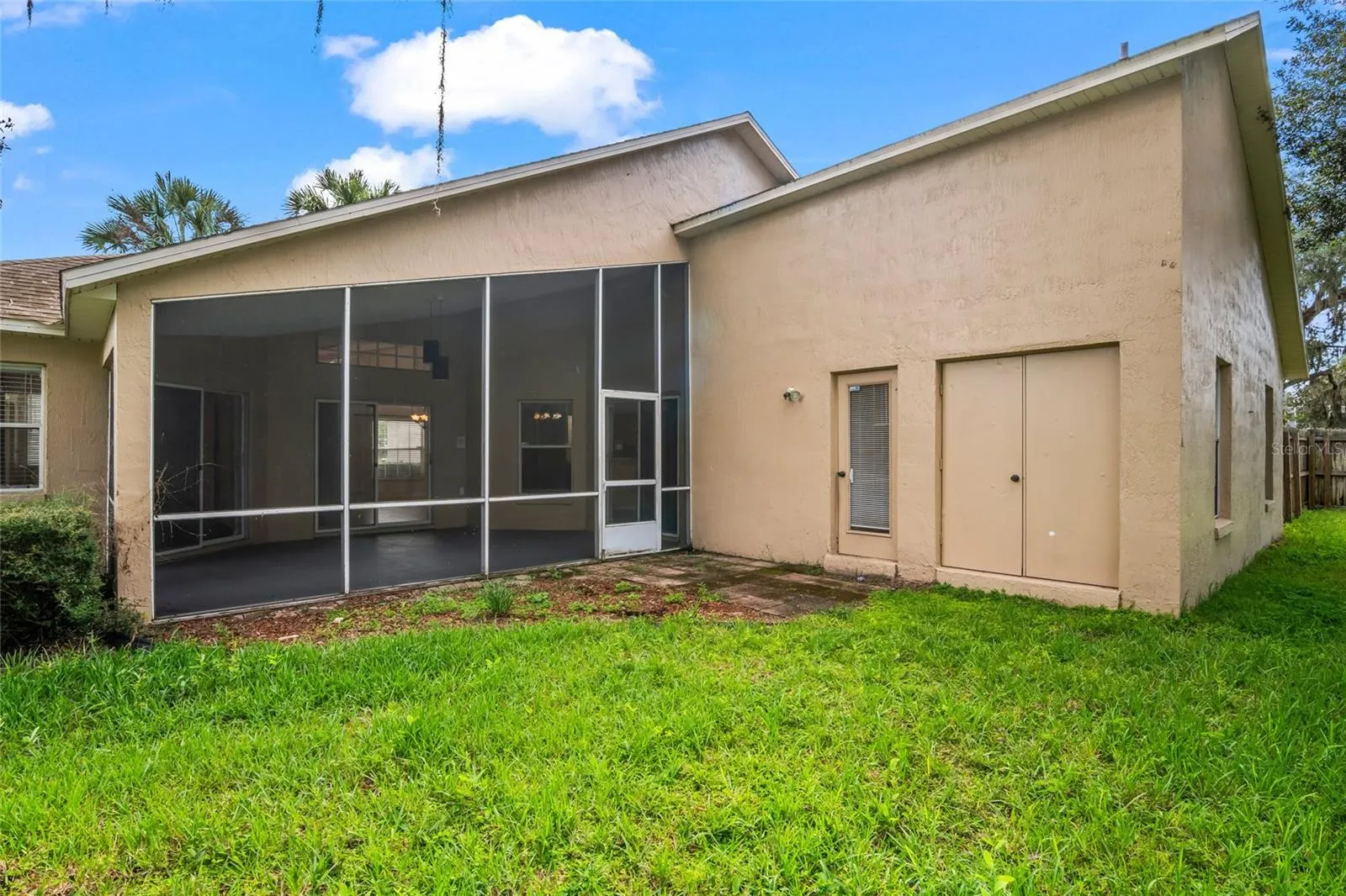 204 BAYPOINT DR