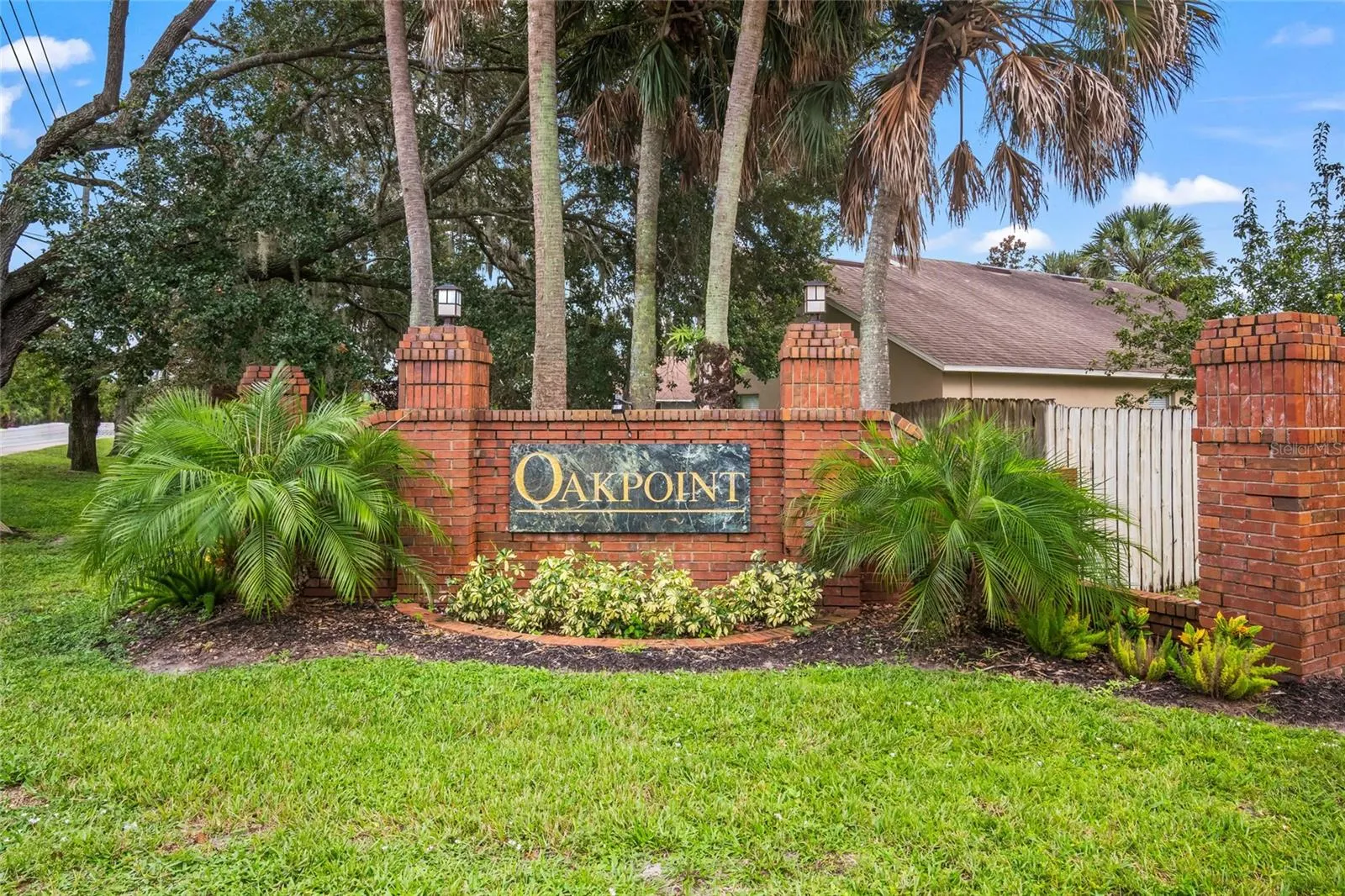204 BAYPOINT DR