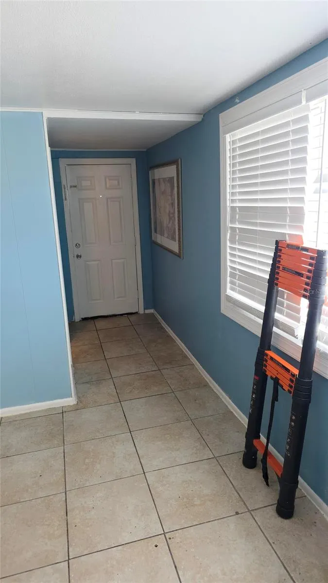 2548 W MAIN ST