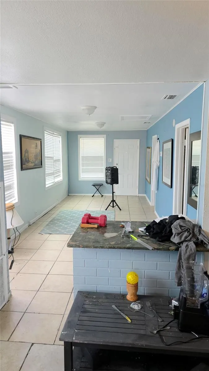 2548 W MAIN ST
