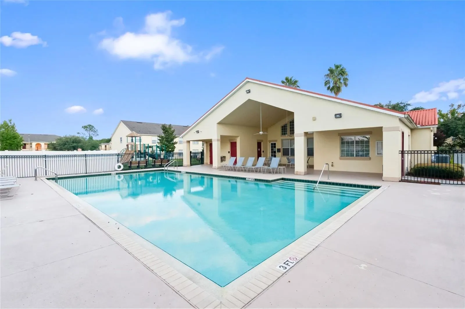 2838 CLUB CORTILE CIR