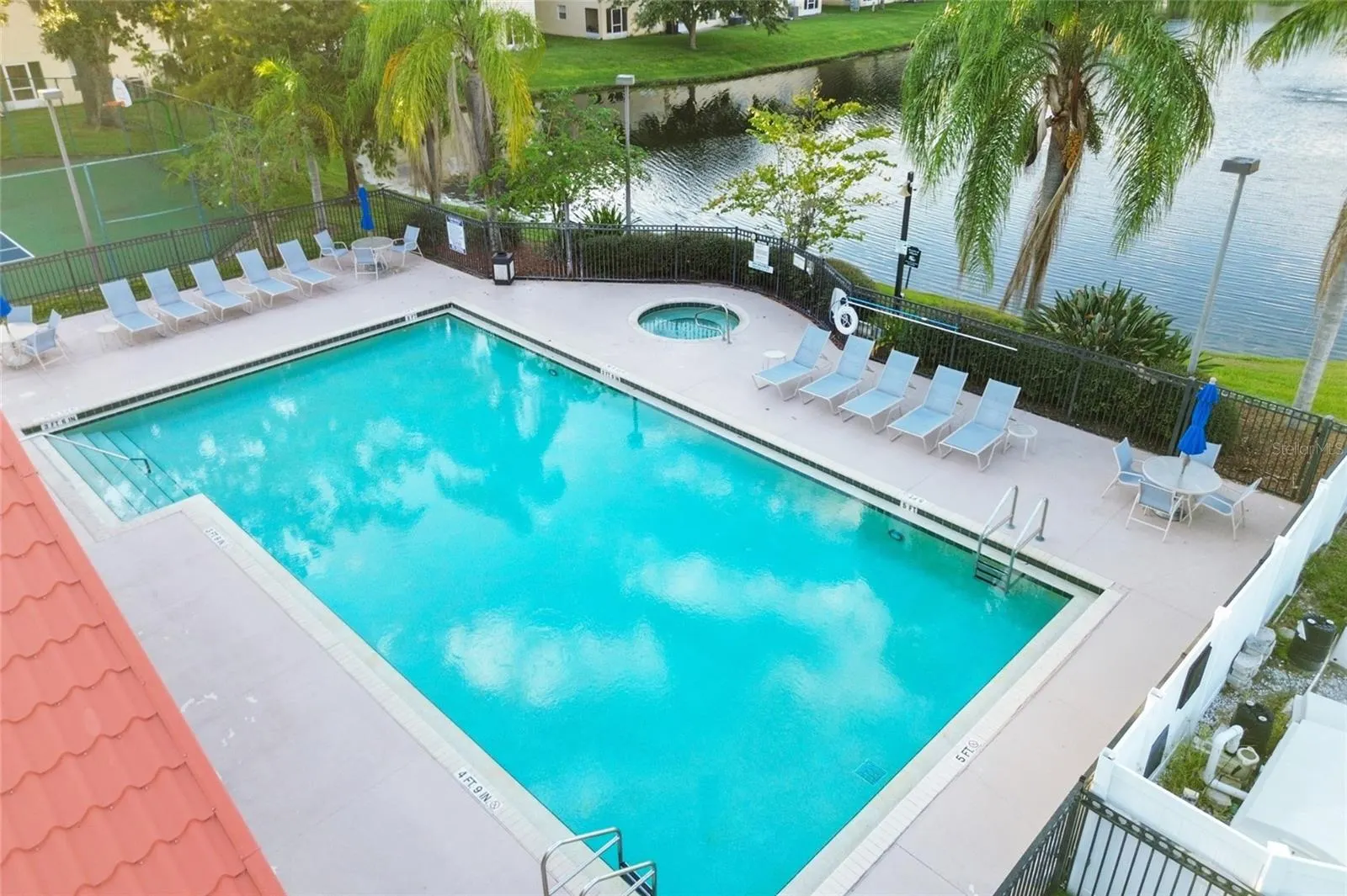 2838 CLUB CORTILE CIR