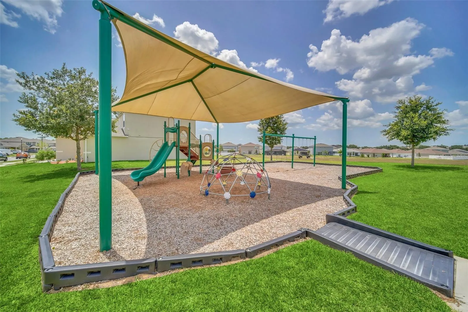 473 OGELTHORPE DR