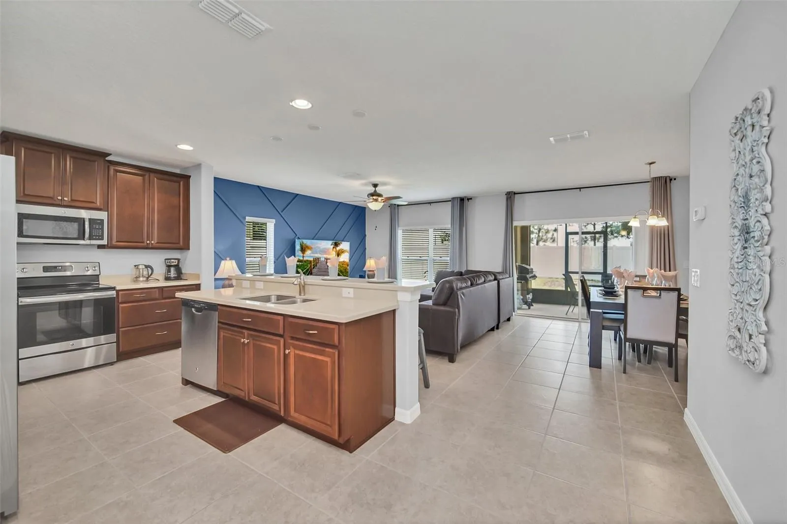 473 OGELTHORPE DR