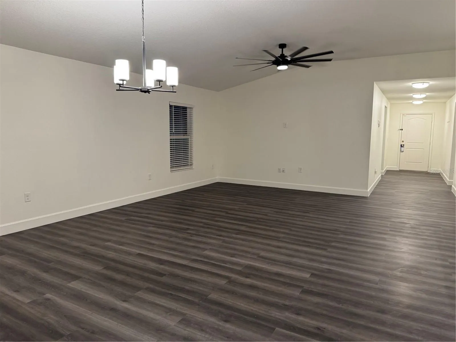 1371 POMPAY DR