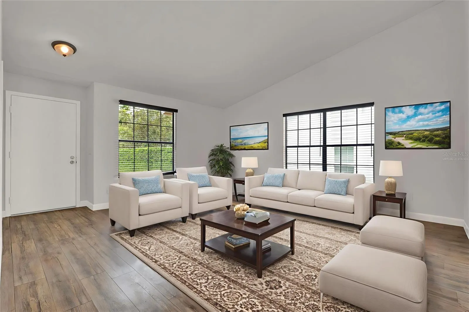 419 POPLAR CT