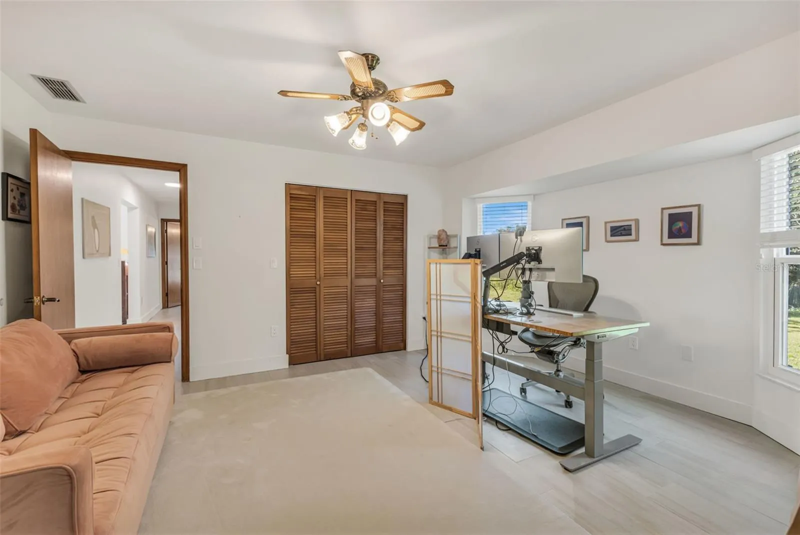 220 CIBOA AVE