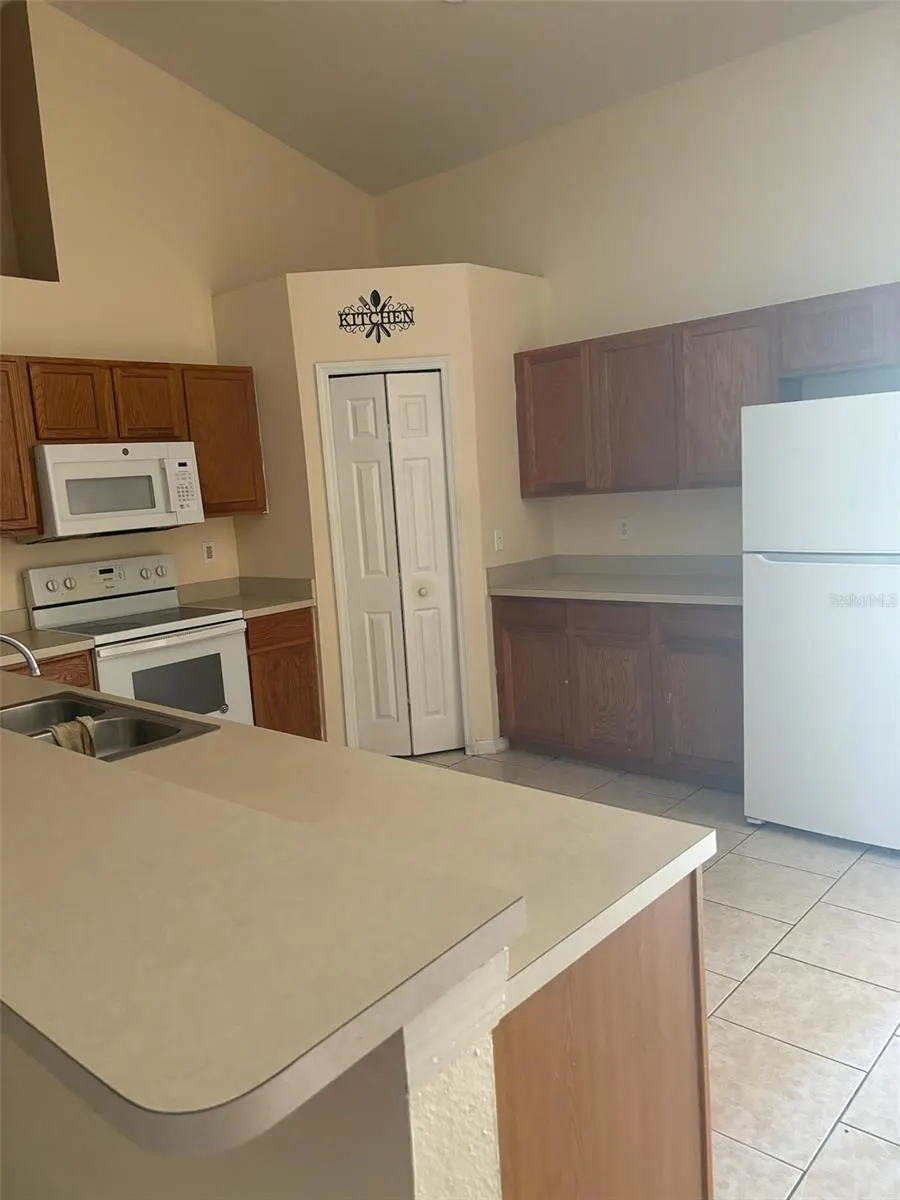 673 COTULLA DR
