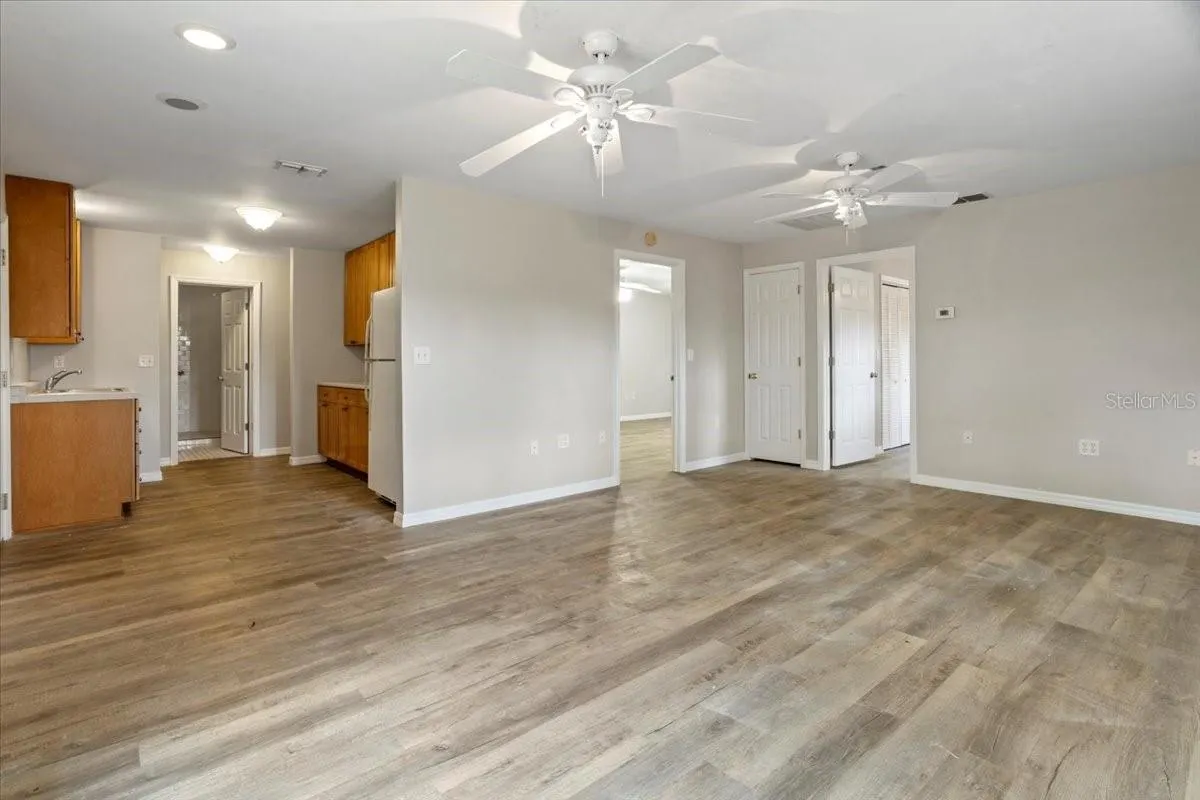 408 EUNICE DR