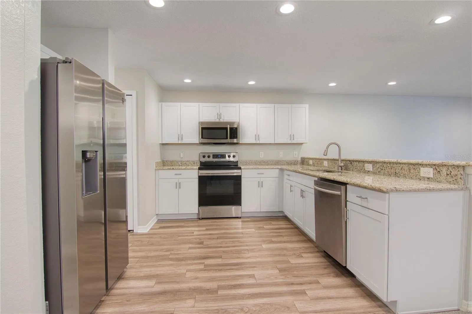 2950 FIELDWOOD CIRS