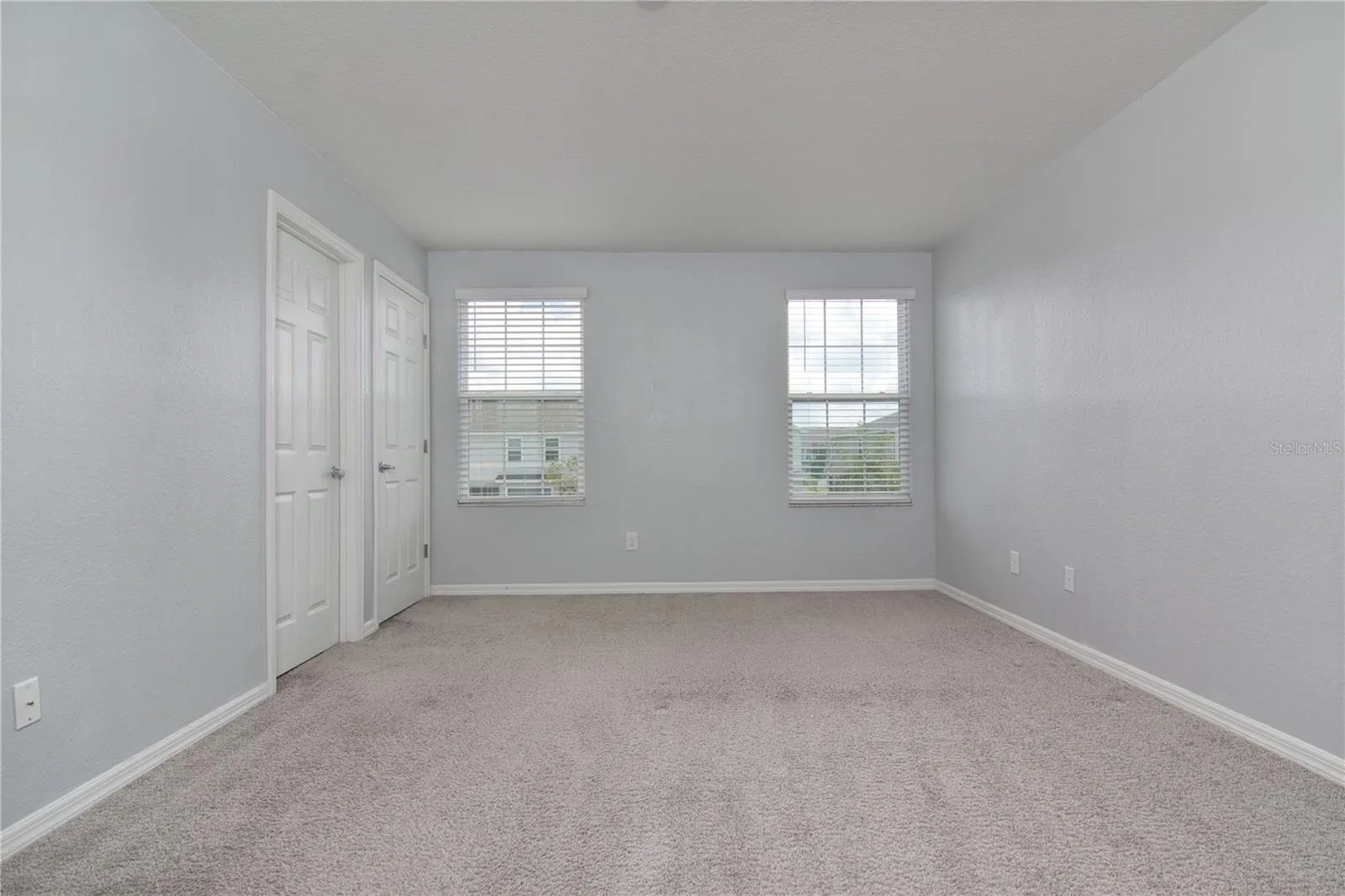 2950 FIELDWOOD CIRS