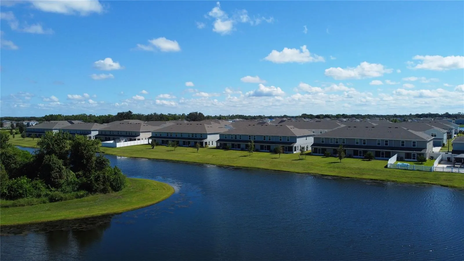 2950 FIELDWOOD CIRS