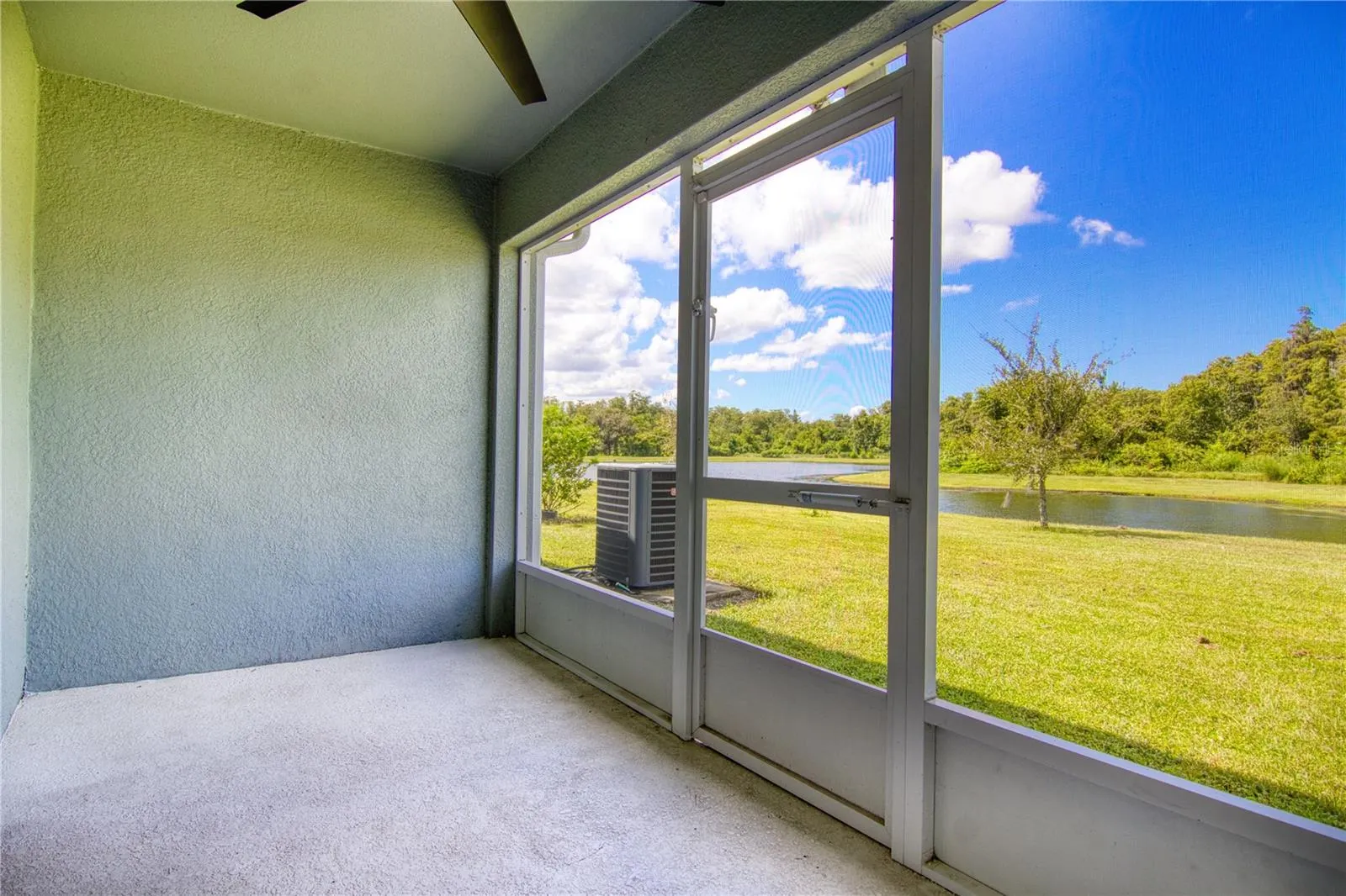 2950 FIELDWOOD CIRS