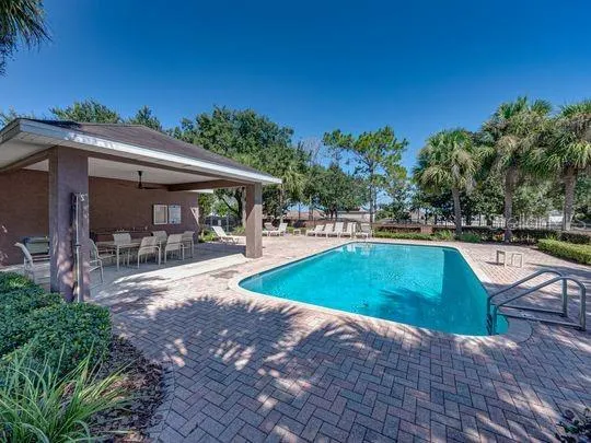 249 RICHMOND DR
