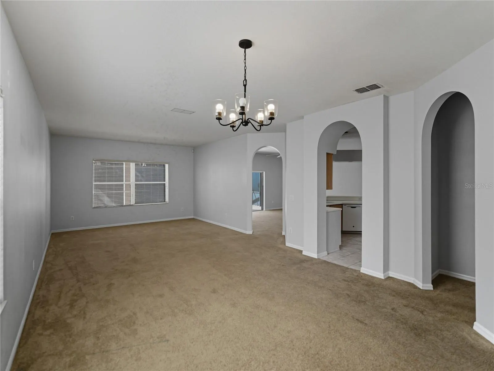 249 RICHMOND DR