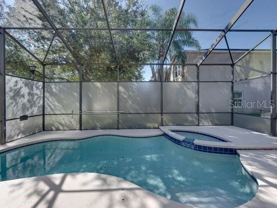 249 RICHMOND DR