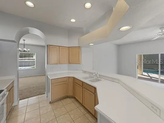 249 RICHMOND DR