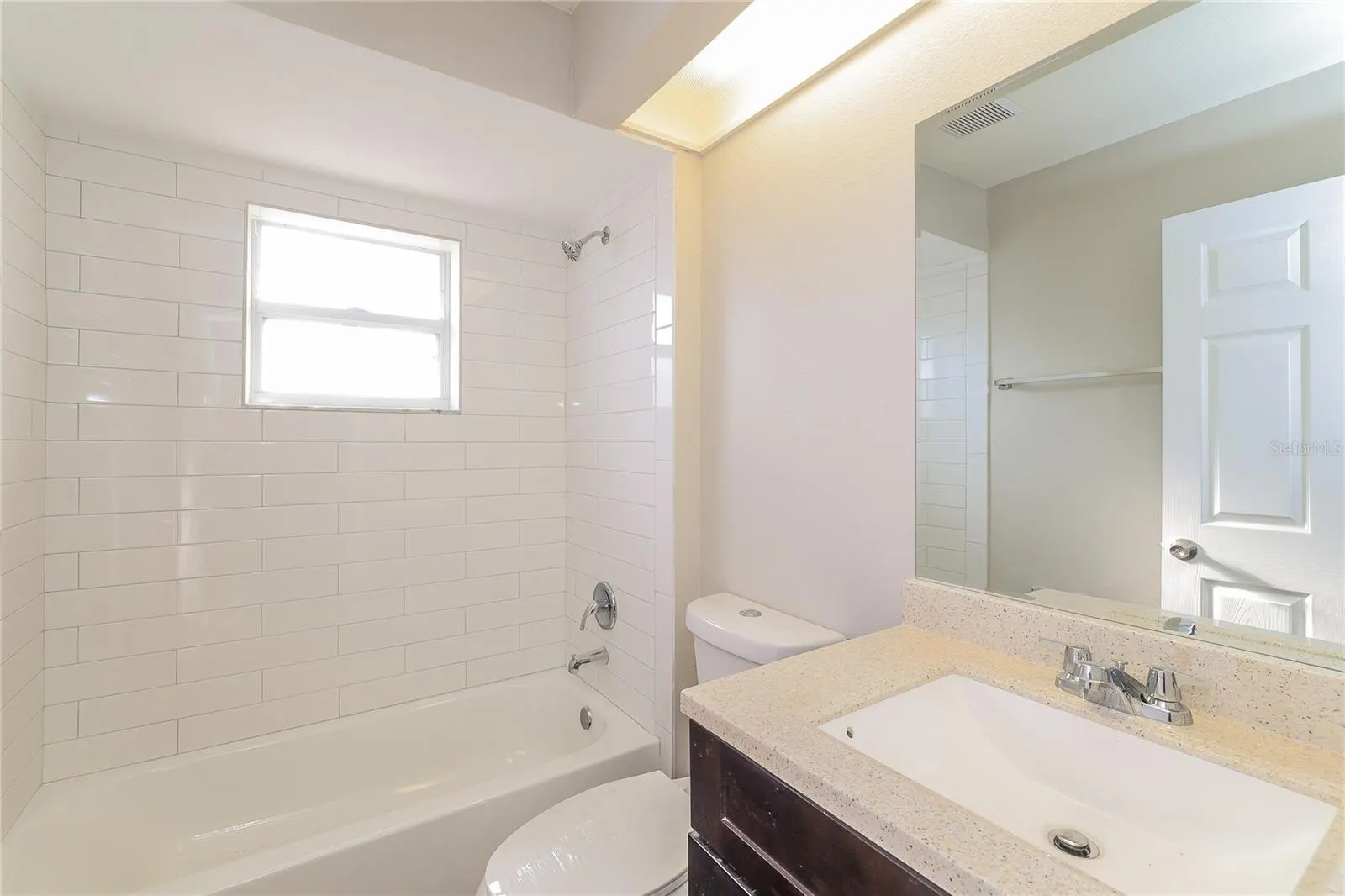 171 BERGEN CIR