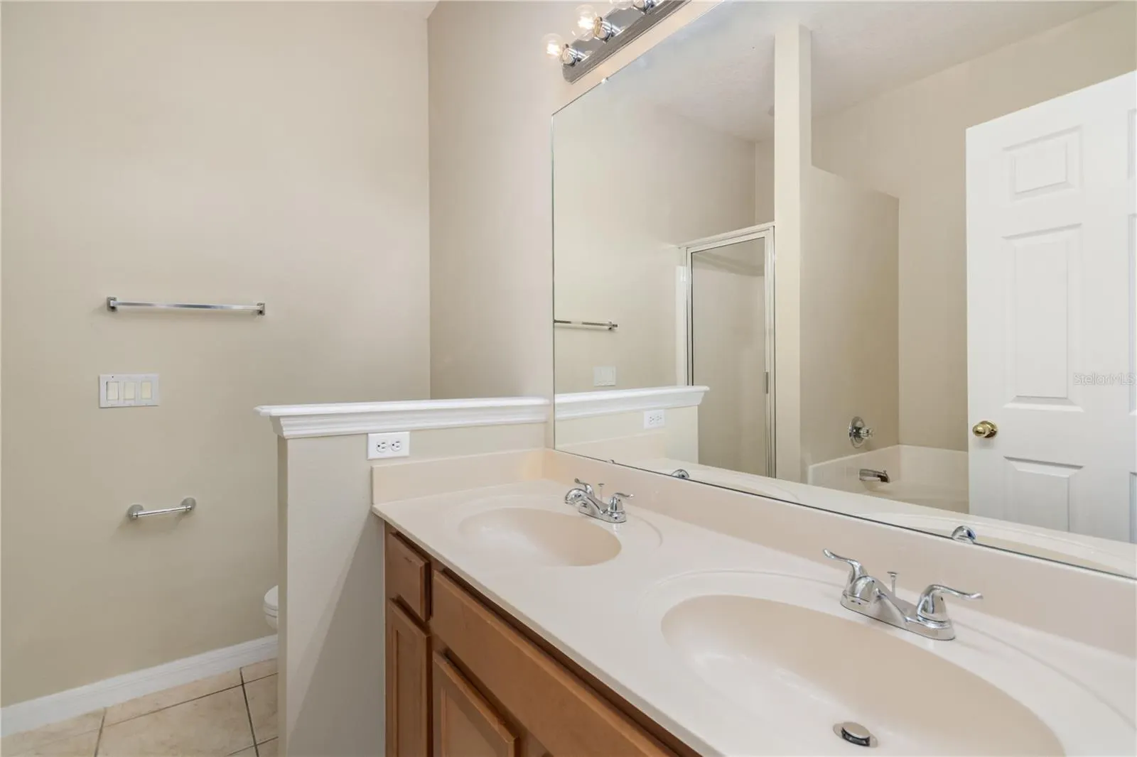 3112 DASHA PALM DR