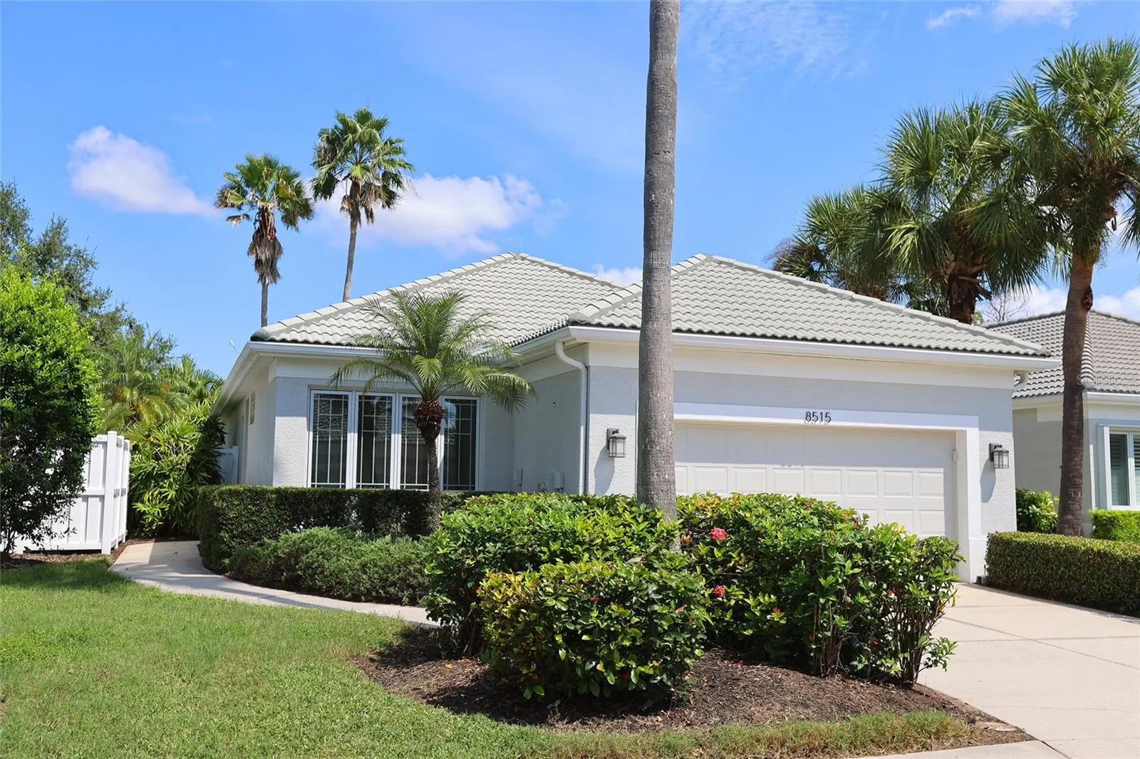 8515 53RD PL E