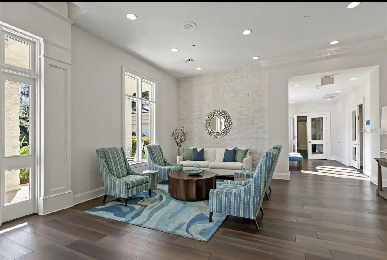 8515 53RD PL E