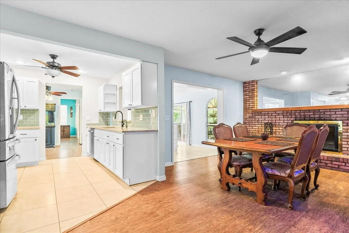 1302 GEORGETOWNE CIR