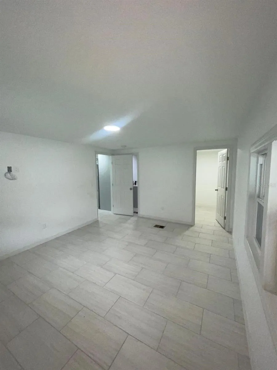 5024 MARINA DR