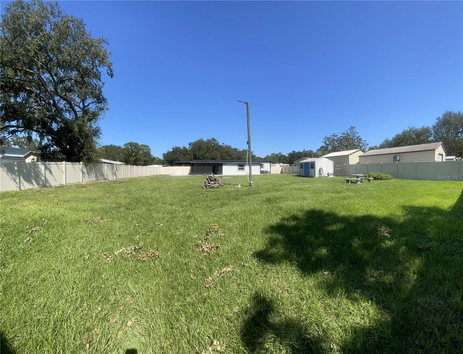 5024 MARINA DR