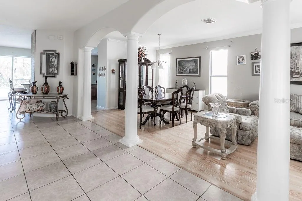 14819 BRAYWOOD TRAIL