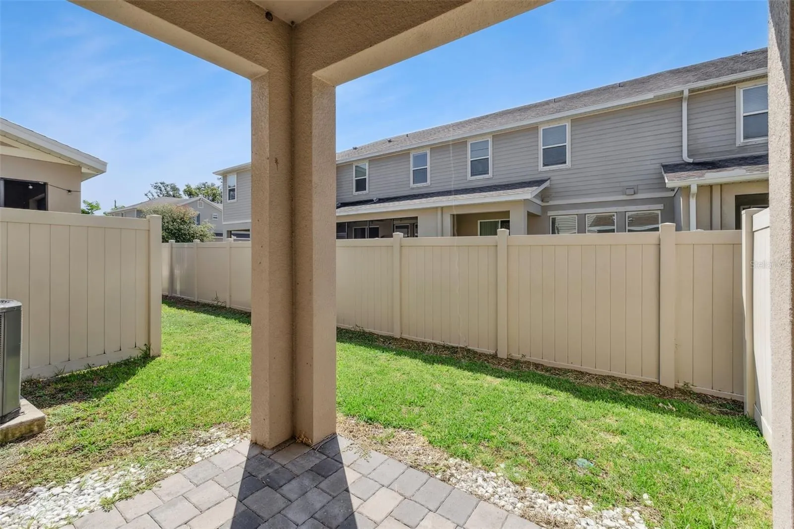 1106 ARBOUR VERDE CT