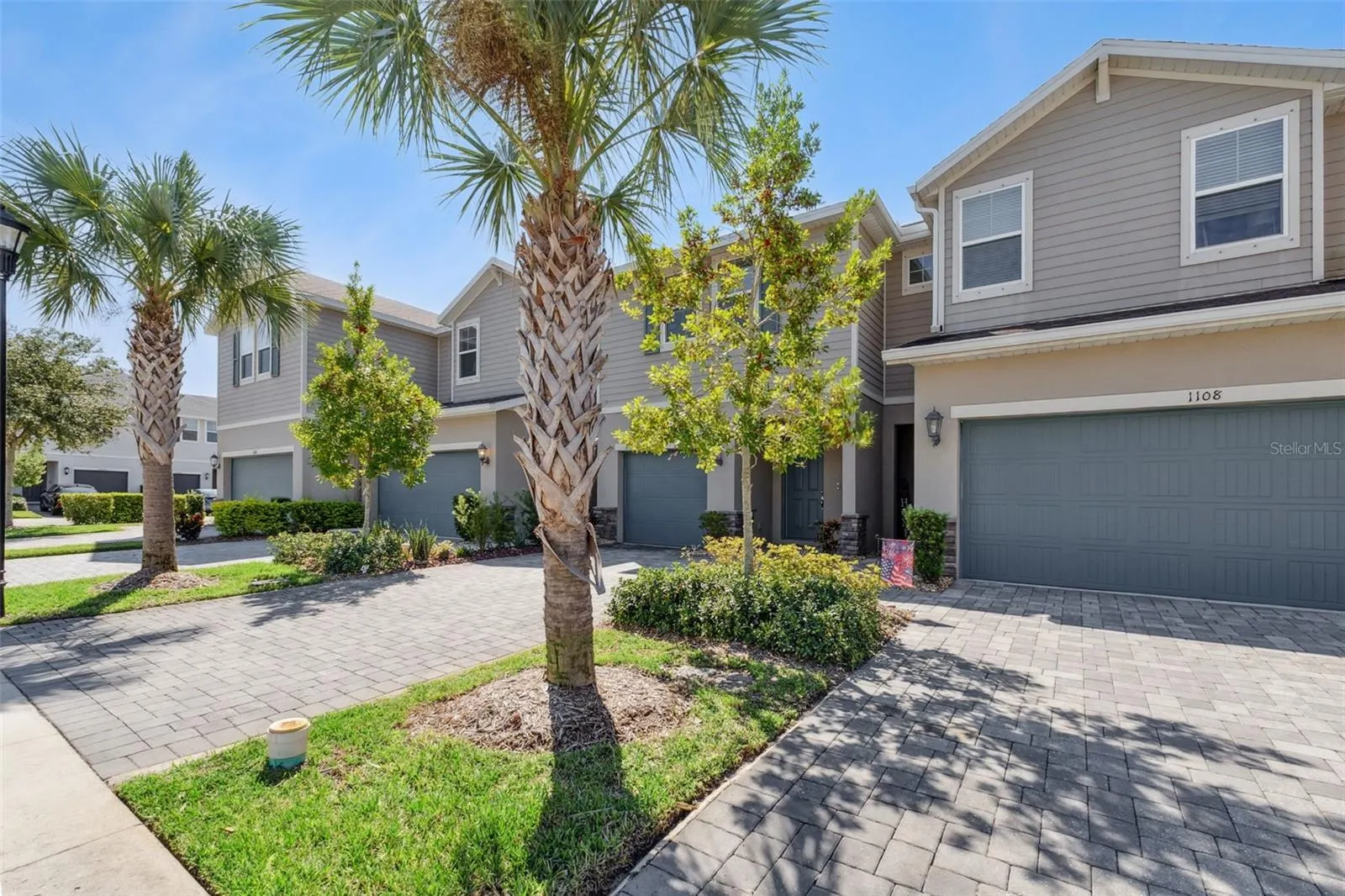 1106 ARBOUR VERDE CT