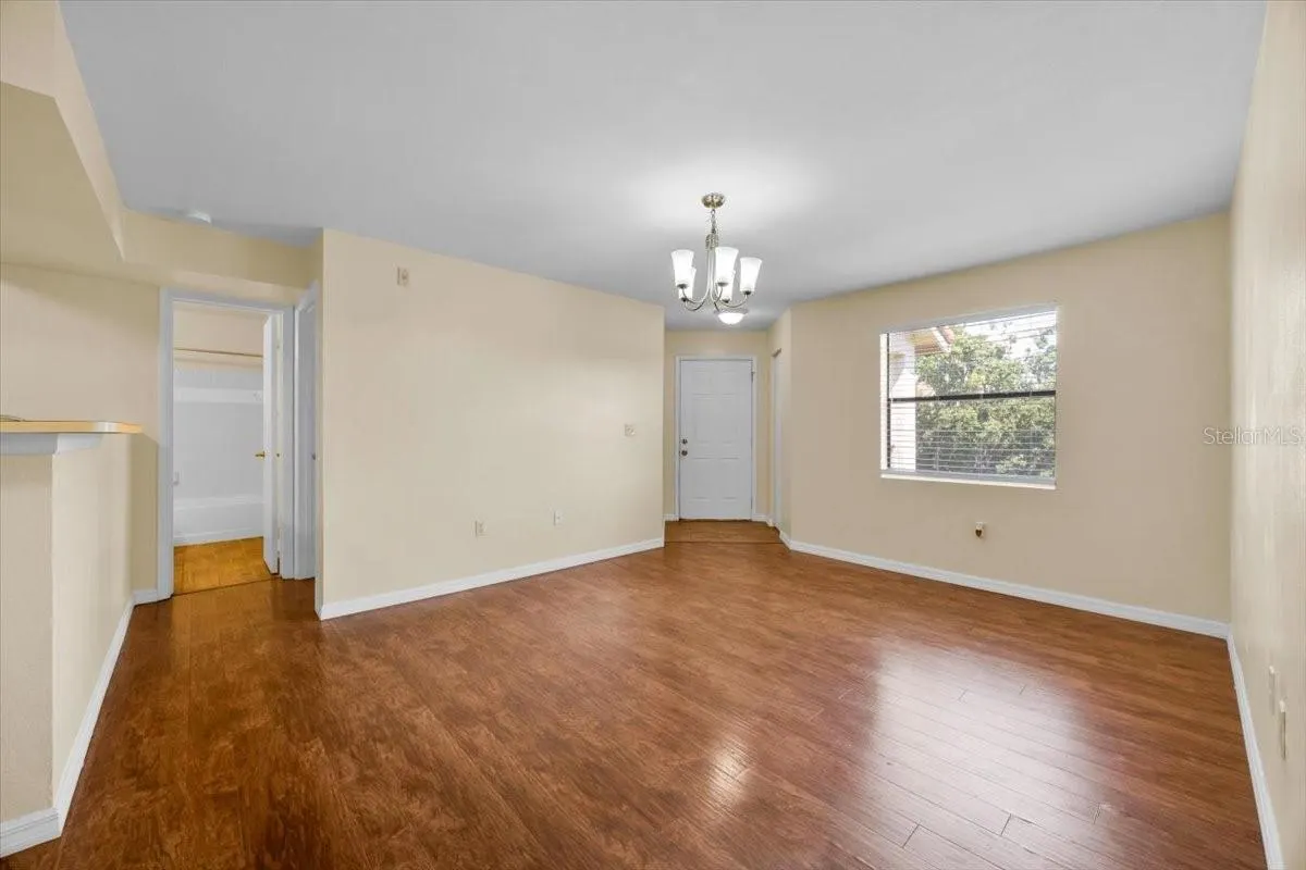 3012 PARKWAY BLVD #301, #301