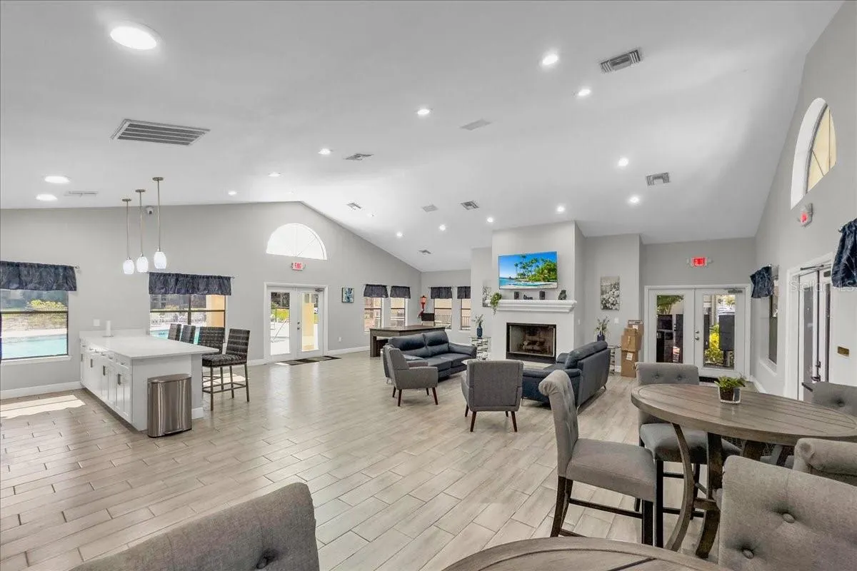 3012 PARKWAY BLVD #301, #301