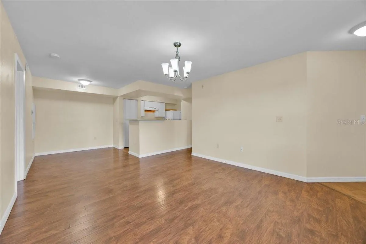 3012 PARKWAY BLVD #301, #301