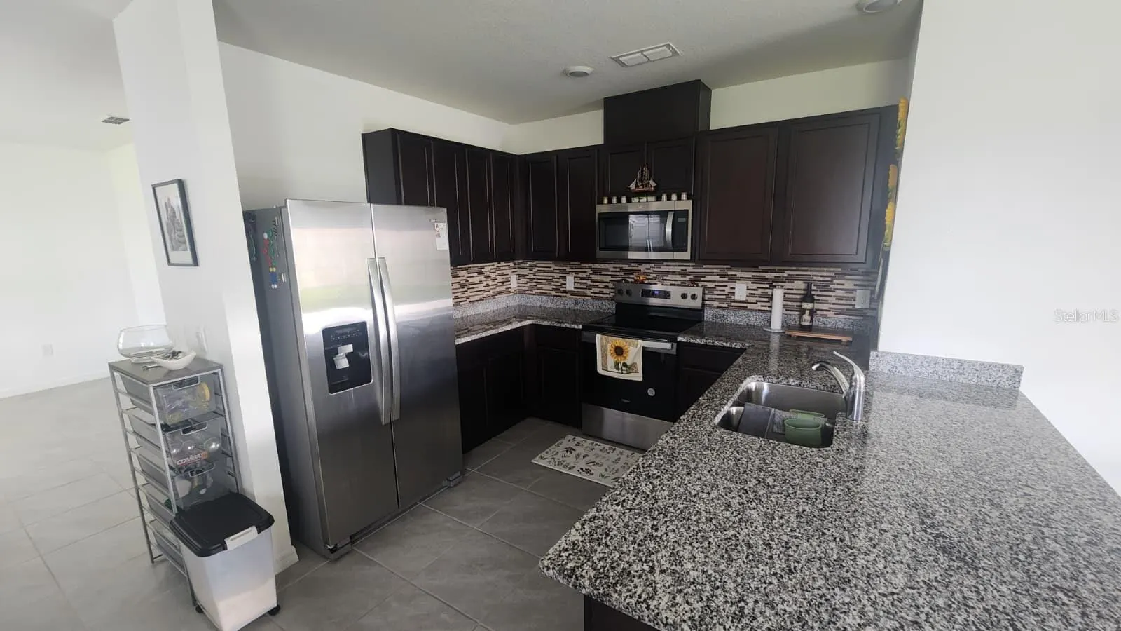 1718 EAGLE HAMMOCK BLVD